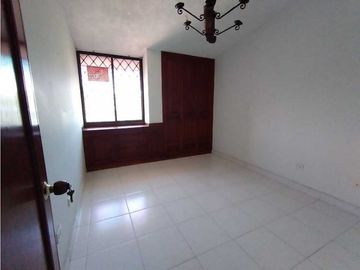 Vendo o permuto por local, apartamento en Riascos Santa Marta 001