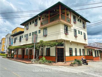 VENTA DE HOTEL EN MONTENEGRO QUINDIO