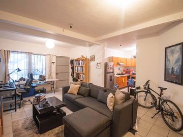 CASA EN VENTA EN CHAPALITA