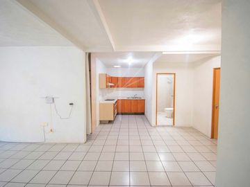CASA EN VENTA EN CHAPALITA