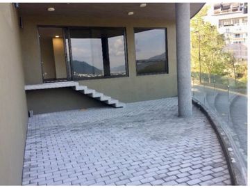 Casa en venta en Vista Real en San Pedro Garza García