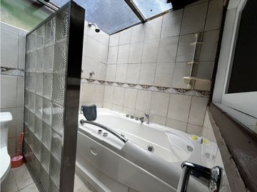 Venta de Hacienda Turística, Nabón, 42 ha