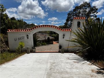 Venta de Hacienda Turística, Nabón, 42 ha