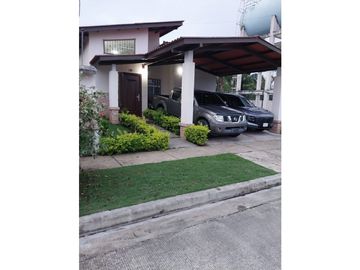 ARRAIJAN / VISTA VERDE / 248M2 / 3HABIT / PATIO / JARDIN  / ESQUINERA