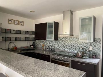 Hermosa casa  en Venta, Paraíso Country Club, Emiliano Zapata, Morelos.