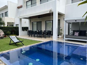 Hermosa casa  en Venta, Paraíso Country Club, Emiliano Zapata, Morelos.