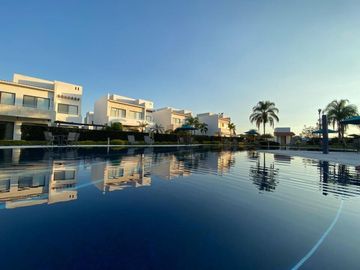 Hermosa casa  en Venta, Paraíso Country Club, Emiliano Zapata, Morelos.
