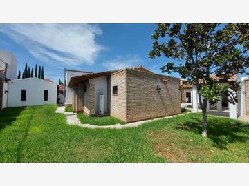 Casa en venta en Valle San Agustin, Saltillo, Coahuila de Zaragoza