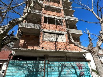 MIRAMAR CENTRO, unidades de 1 y 2 ambientes