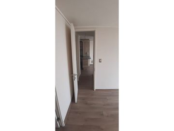 Oportunidad 2 dorm, 2 cuadras metro, sector muy tranquilo.