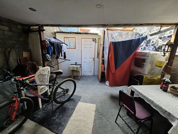 Oportunidad / Amplia Casa / Centro de Lampa / 5D+1B