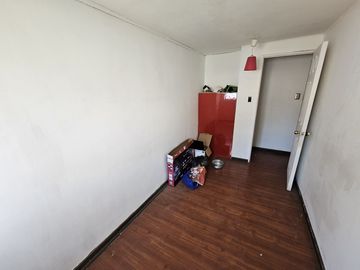 Oportunidad / Amplia Casa / Centro de Lampa / 5D+1B