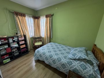 Casa de 3 Pisos 5D/2B Los Héroes Maipú