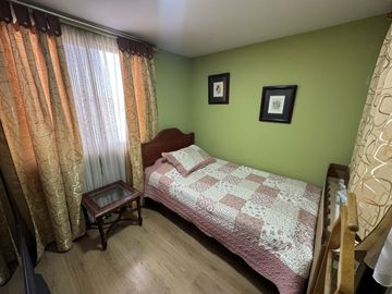 Casa de 3 Pisos 5D/2B Los Héroes Maipú
