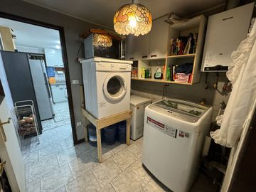 Casa de 3 Pisos 5D/2B Los Héroes Maipú