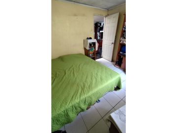Oportunidad / Metro El Parrón/ 4d+1b+5e/ 1 Casa + Depto