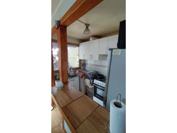 Oportunidad / Metro El Parrón/ 4d+1b+5e/ 1 Casa + Depto