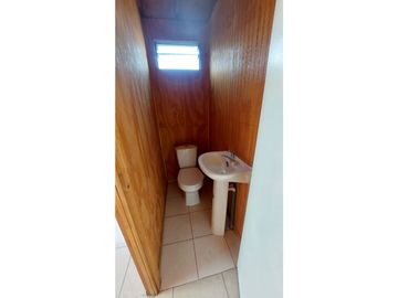 CASA REMODELADA EN SANTO TOMÁS (4D-4B) - QUILICURA