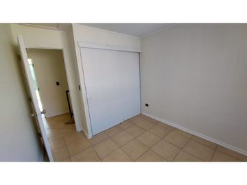 CASA REMODELADA EN SANTO TOMÁS (4D-4B) - QUILICURA