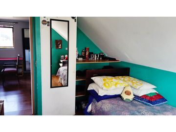 Linda, amplia y acogedora casa en Condominio El Hualle / Rojas Magallanes, La Florida