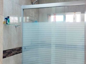 Casa en Venta en Puerta Real, Estacionamiento para 4 Autos, 3 Recámaras.
