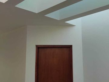 Casa en Venta en Puerta Real, Estacionamiento para 4 Autos, 3 Recámaras.