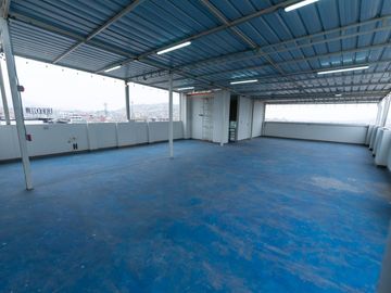 EDIFICIO COMERCIAL DE 6 PISOS EN VENTA