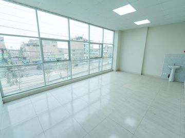 EDIFICIO COMERCIAL DE 6 PISOS EN VENTA