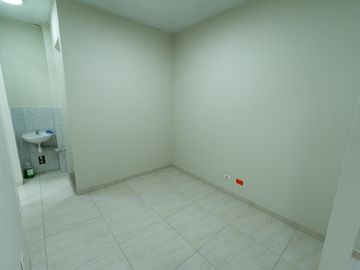 EDIFICIO COMERCIAL DE 6 PISOS EN VENTA