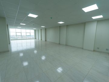 EDIFICIO COMERCIAL DE 6 PISOS EN VENTA