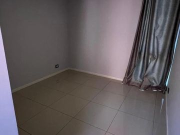 Casa en venta - 4 Dormitorios 2 Baños 2 Cocheras - Neuquén