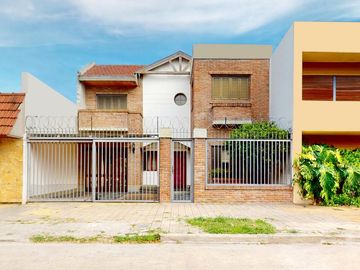 Casa en venta en La Plata