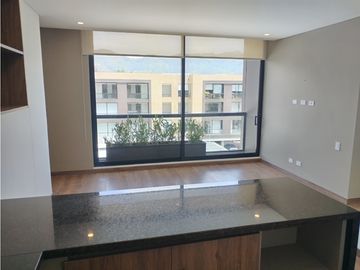ARRIENDO APTO 60 M2 SENIOR SUITES GUAYMARAL - SENIOR LIVING | 563 |