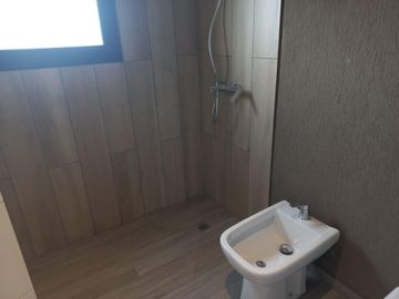 CASA A ESTRENAR EN BARRIO SAN PABLO, PILAR! EXCELENTE CALIDAD DE CONSTRUCCION!
