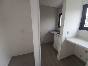 CASA A ESTRENAR EN BARRIO SAN PABLO, PILAR! EXCELENTE CALIDAD DE CONSTRUCCION!