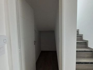 CASA A ESTRENAR EN BARRIO SAN PABLO, PILAR! EXCELENTE CALIDAD DE CONSTRUCCION!