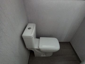 CASA A ESTRENAR EN BARRIO SAN PABLO, PILAR! EXCELENTE CALIDAD DE CONSTRUCCION!