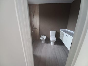 CASA A ESTRENAR EN BARRIO SAN PABLO, PILAR! EXCELENTE CALIDAD DE CONSTRUCCION!
