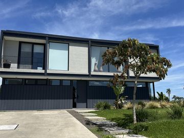 VENTA Casa Barrio Cerrado Acacias-Puertos del Lago-ESTRENAR-LAGUNA-Pileta-Domotica-LOSA RADIANTE