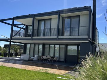 VENTA Casa Barrio Cerrado Acacias-Puertos del Lago-ESTRENAR-LAGUNA-Pileta-Domotica-LOSA RADIANTE
