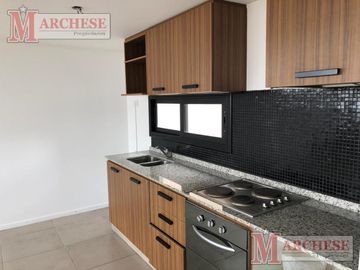 AMPLIO DEPARTAMENTO 2 AMBIENTES