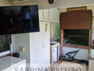 Casa en venta country club las lajas general rodriguez