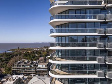 Venta departamento 6 ambientes en La Lucila con vista al río