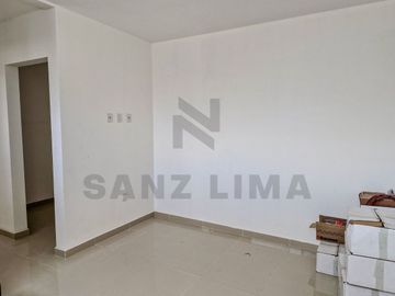 PUNTARENA RESIDENCIAL: Casa única con amplios espacios y luz natural.