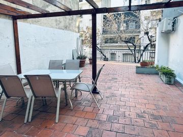 En venta - 3 ambientes con patio - Recoleta
