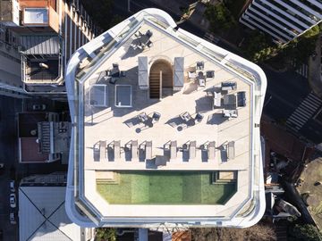 Venta departamento 6 ambientes en La Lucila con vista al río