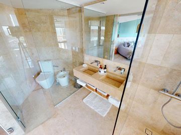 Venta departamento 6 ambientes en La Lucila con vista al río