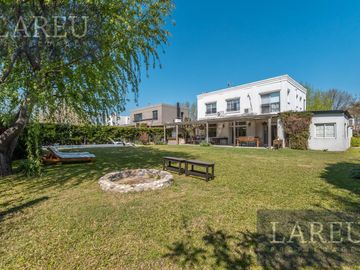Casa en venta - Barrio Las Liebres
