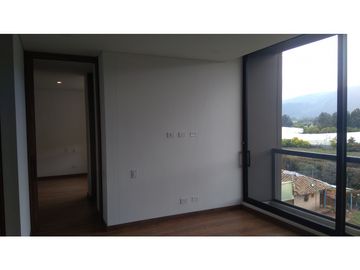 ARRIENDO APTO 60 M2 SENIOR SUITES CHIA | 361 |