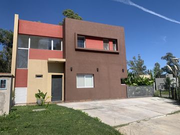 CASA VENTA FRANCISCO ALVAREZ